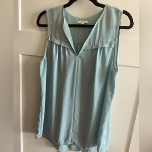 Pleione Sleeveless top